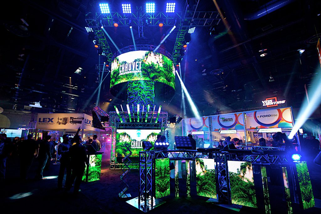 CHAUVET-Professional-LDI2013-Stephane-11